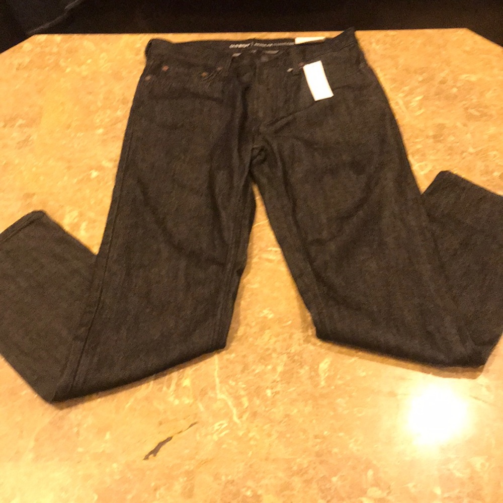 OLD NAVY FAMOUS JEANS